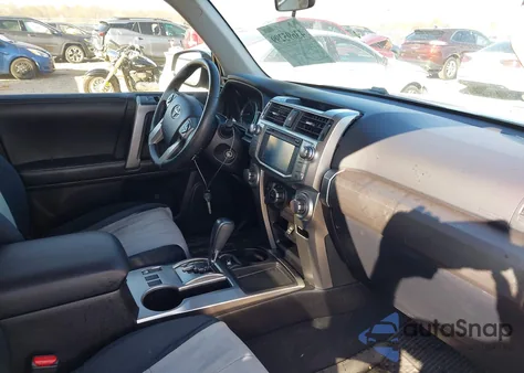 2016 Toyota 4Runner Sr5 from USA, damaged, VIN JTEZU5JR6G5111960